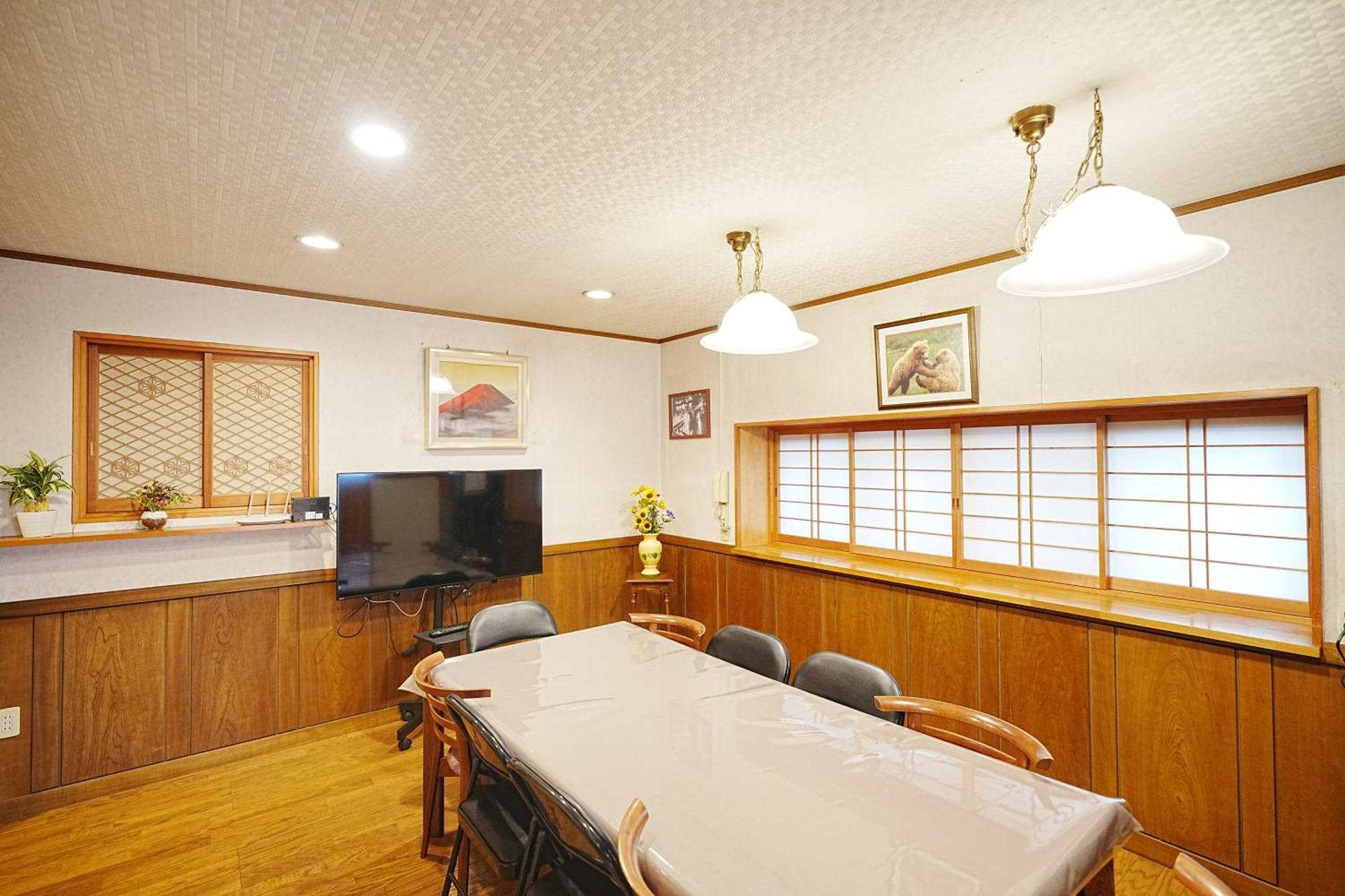 Family Or Business Travel 20 Percent Off 20 Guests 144Sqm Free Ikebukuro Shuttle 2 Kitchens Bathrooms 4 Bedrooms 東京都 外观 照片